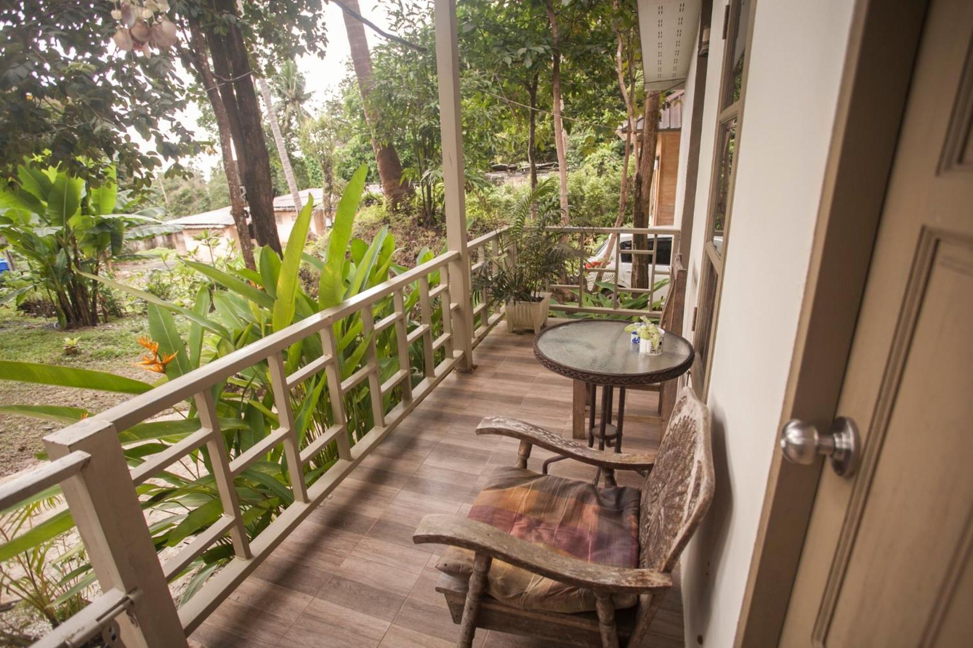 Cozy Huts Hotel Trat Cameră foto