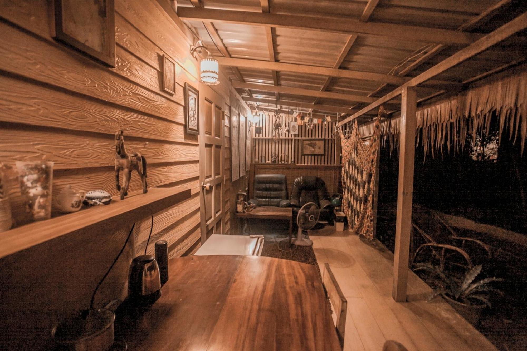 Cozy Huts Hotel Trat Cameră foto